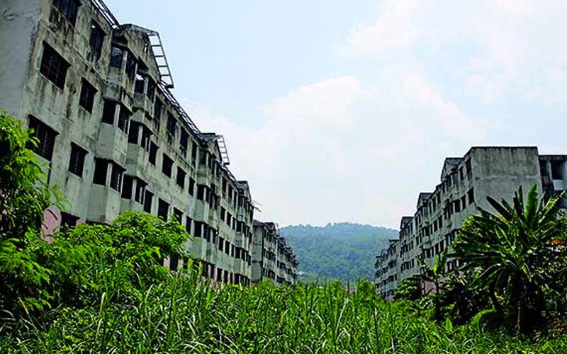 Govt only listened to developers, say house buyers