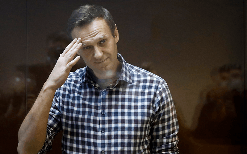 Russian opposition flickers with support for jailed Navalny protester