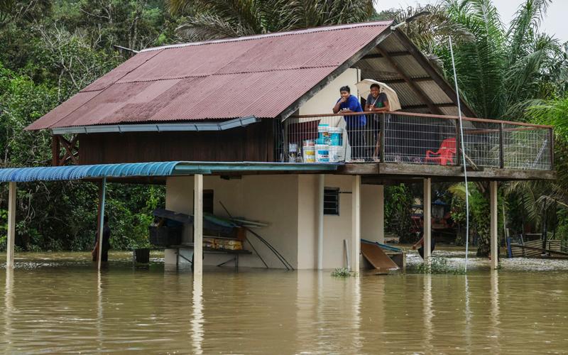 Increase in number of flood evacuees in Sabah and Johor