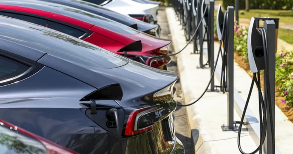 Beli EV China selagi masih disubsidi