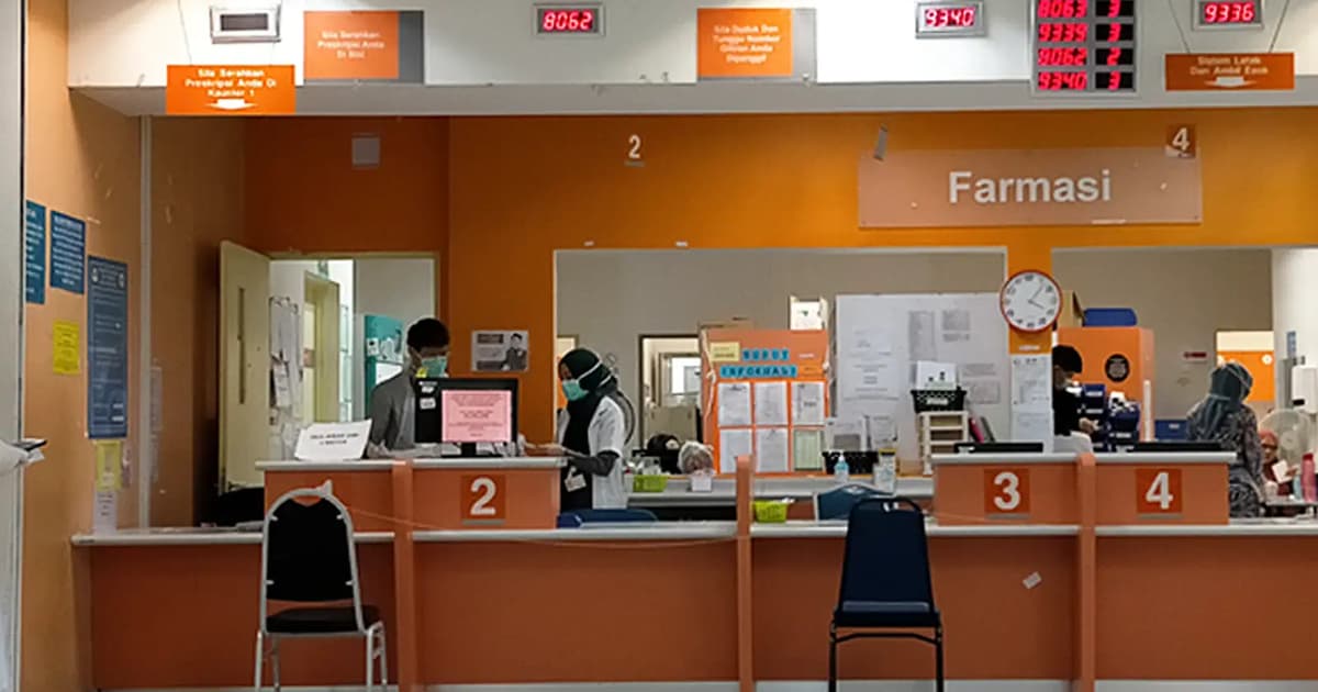 Keputusan tak sambung kontrak perit ditelan, kata pegawai farmasi