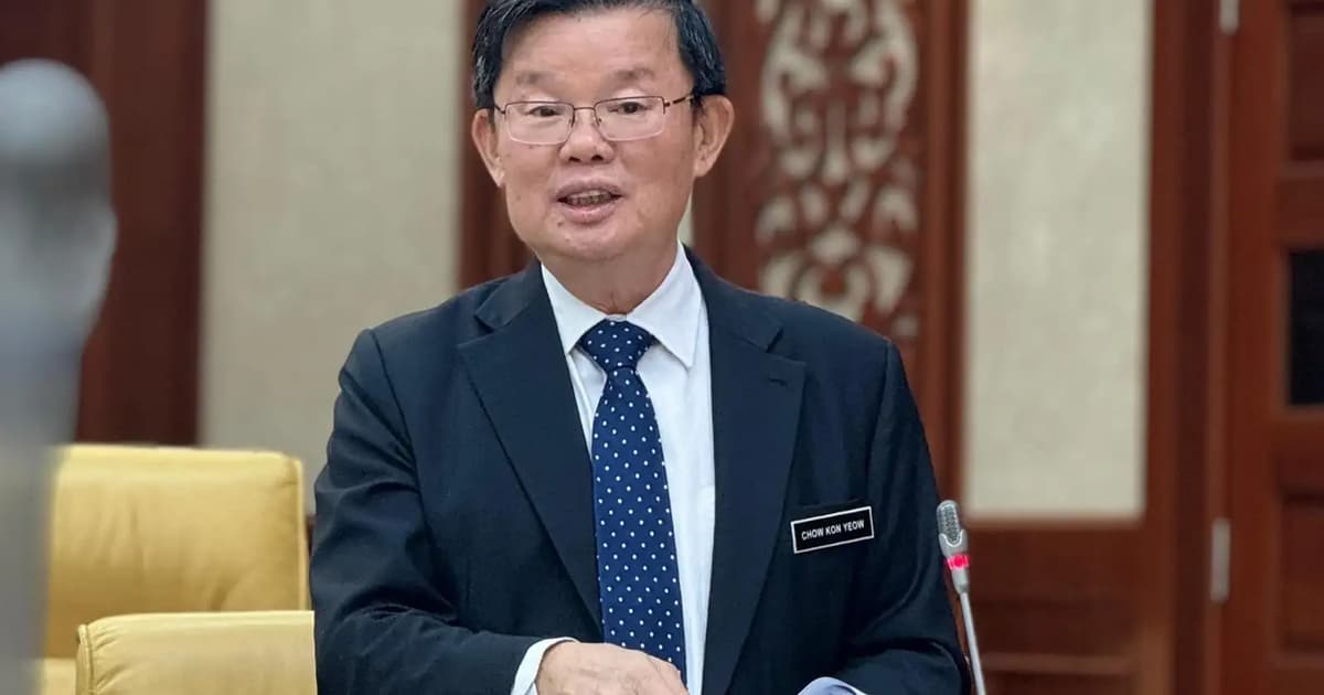 10-year cap may let CM serve 3rd term, says Chow