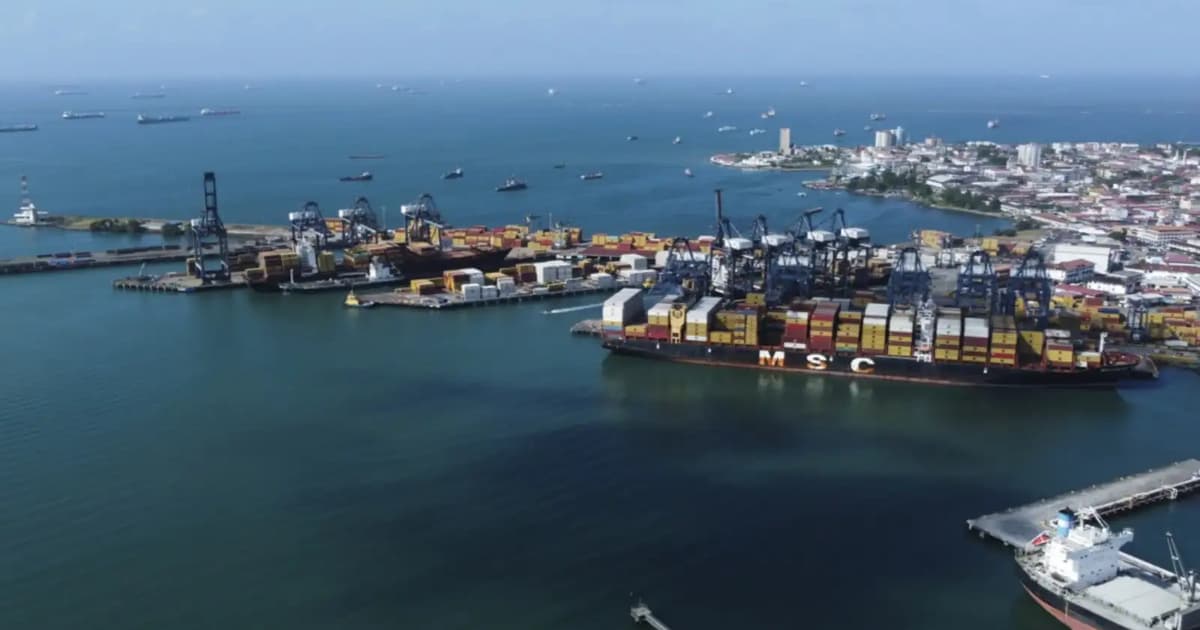 US ‘stands firmly with Panama’ over ships detained by China