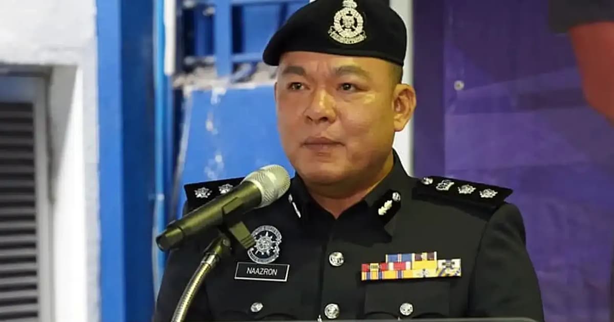 6 termasuk kanak-kanak cedera, van dirempuh pemandu mabuk