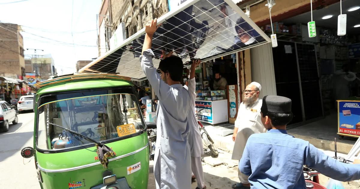 Solar push helps Pakistan temper Gulf energy shock