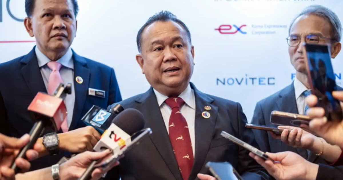 I didnt mean Sarawak wants to split from Malaysia, says Nanta