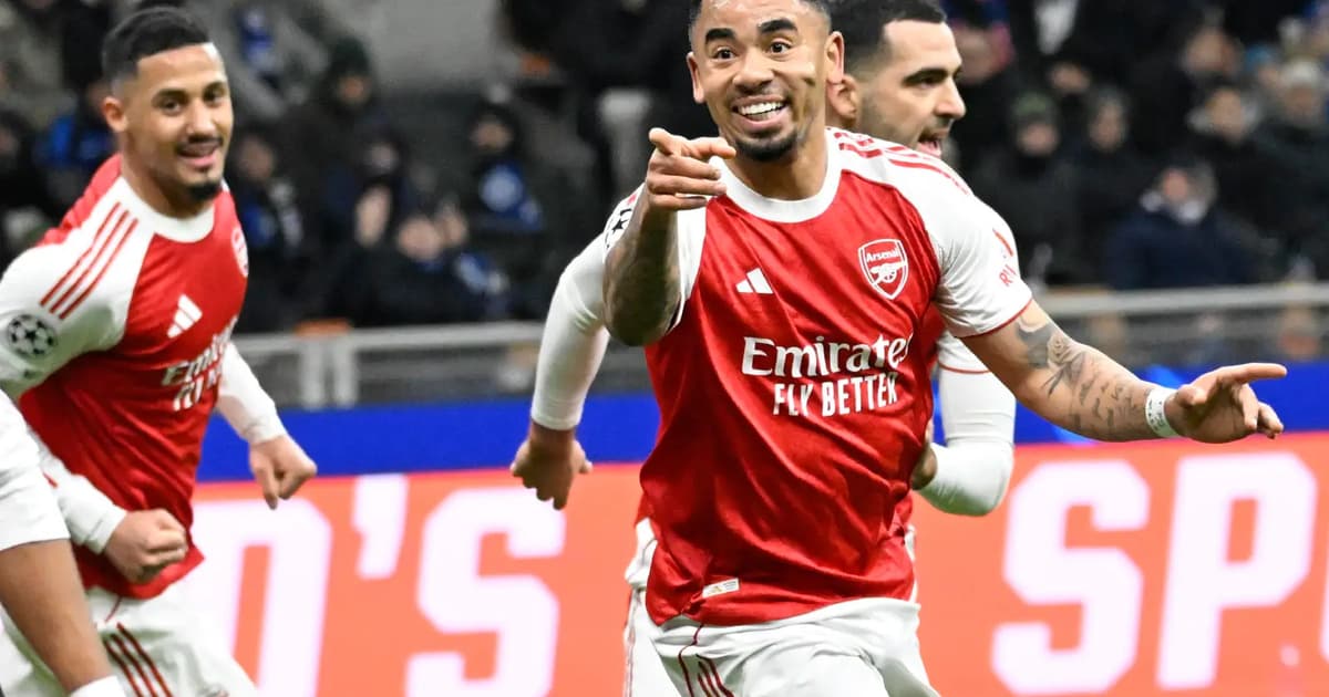 Arsenal eye return to top spot, Spurs fight for survival