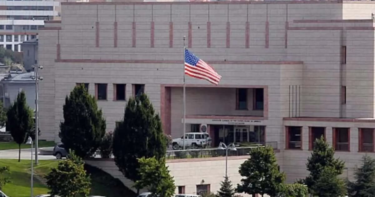 US expands Nigeria travel warning, lets embassy staff leave Abuja