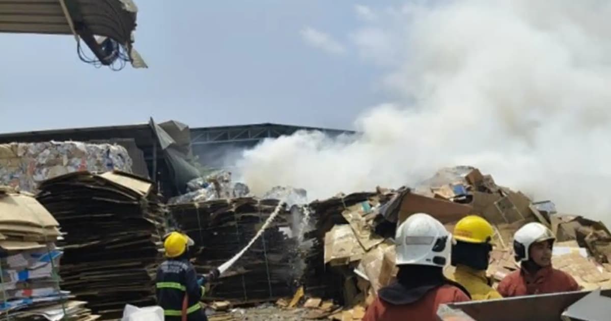 Fire at recycling plant rubbish dump extinguished after 10 hours