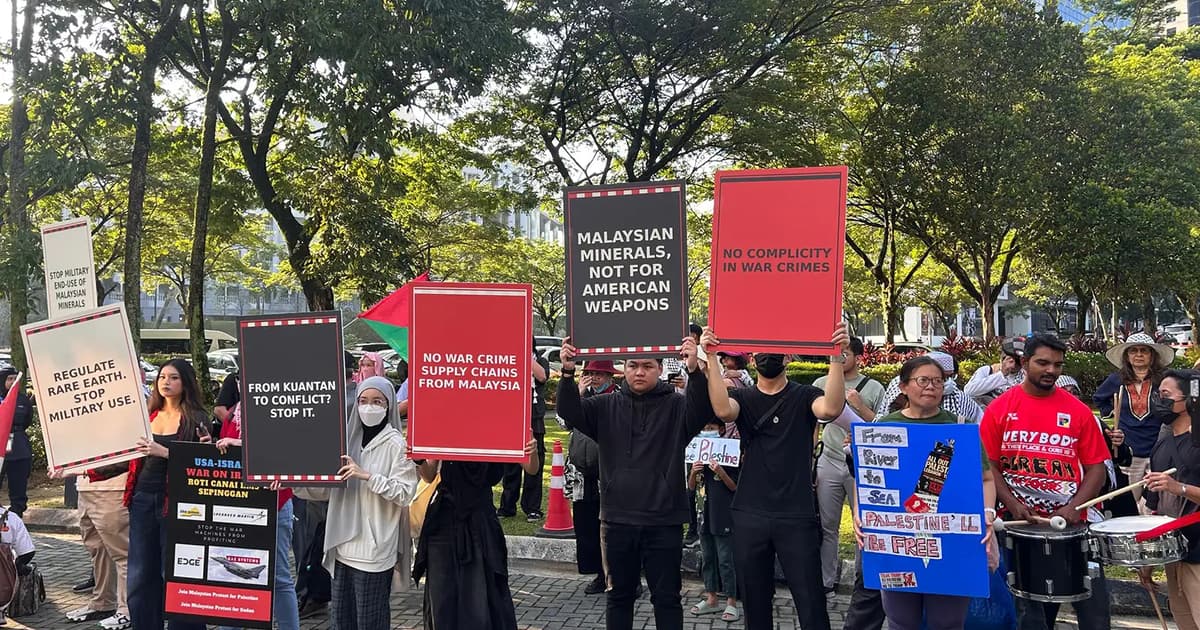 Ban firms linked to Gaza conflict from defence expo, say protesters