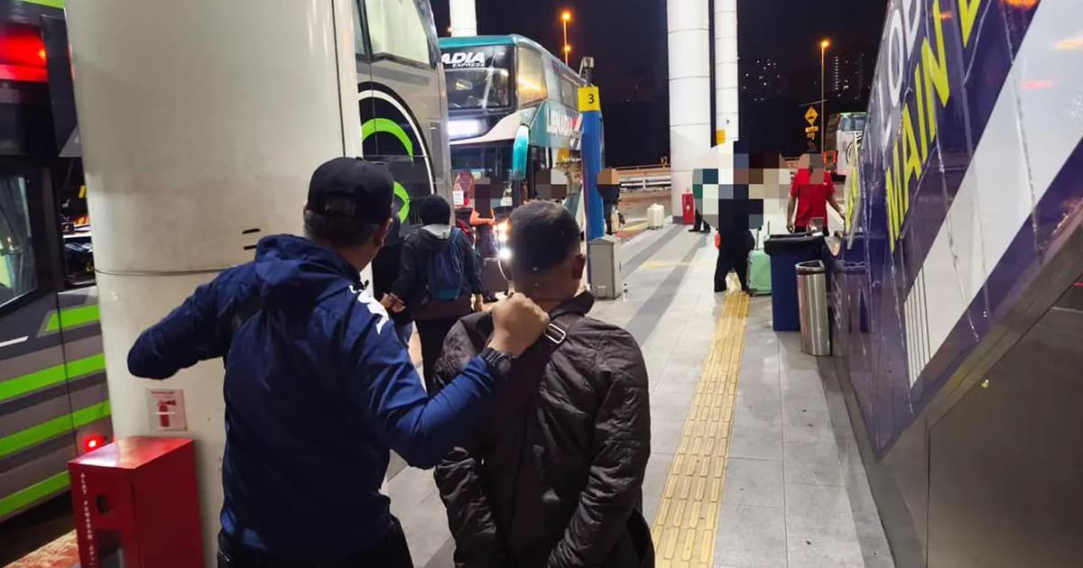 移民局捣毁偷渡移民集团