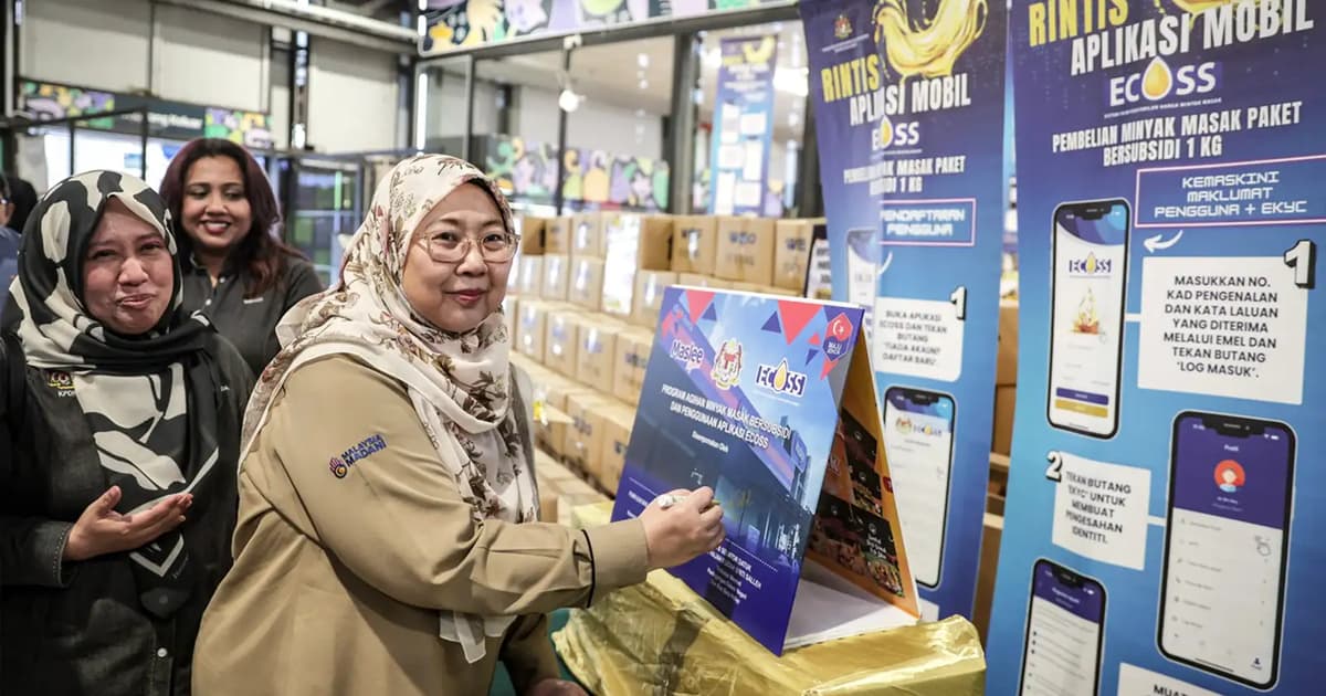 Madani Mart does not depend on govt funds, says Fuziah