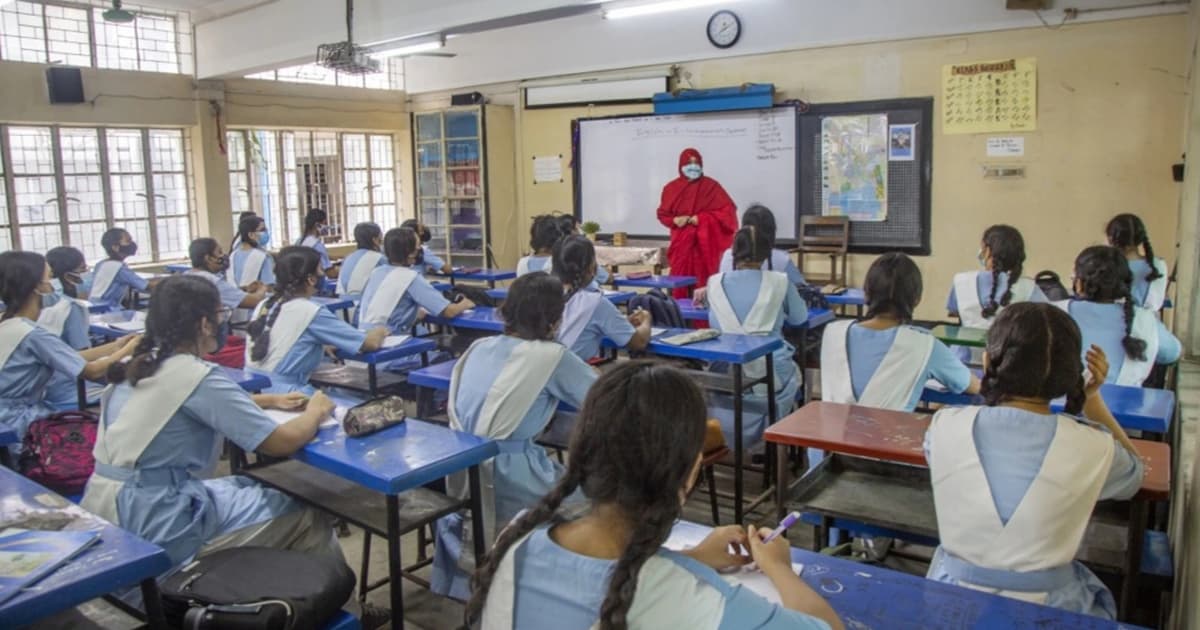 Bangladesh to launch hybrid school system amid energy crunch