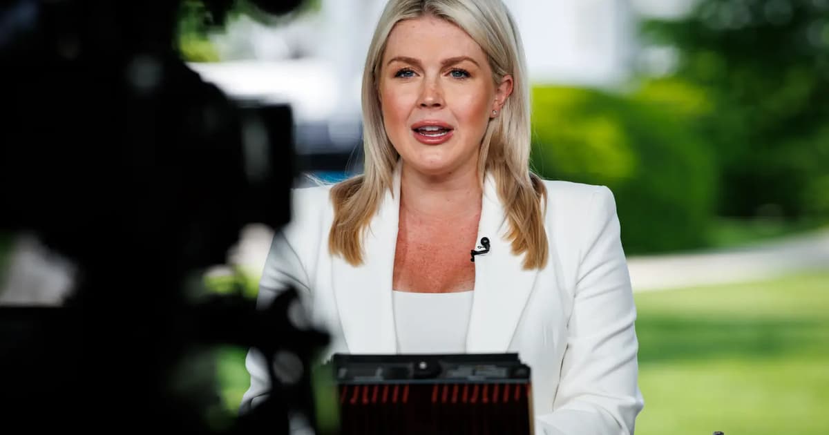 Trump spokesman announces maternity leave