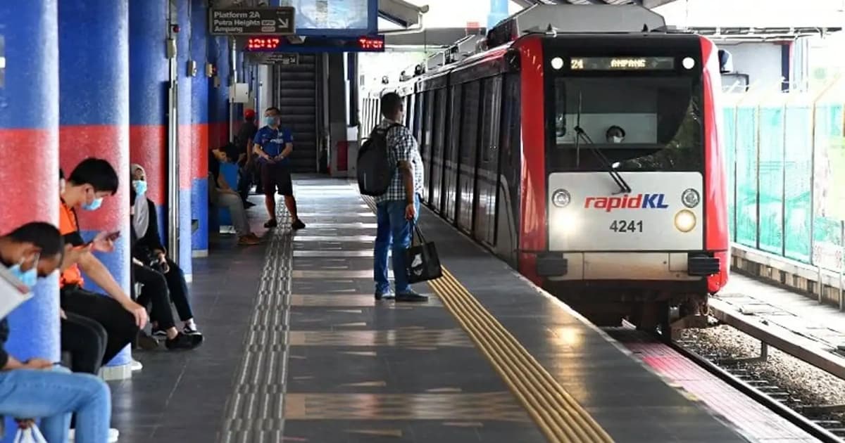 Teen nabbed for trespassing on LRT tracks for fun