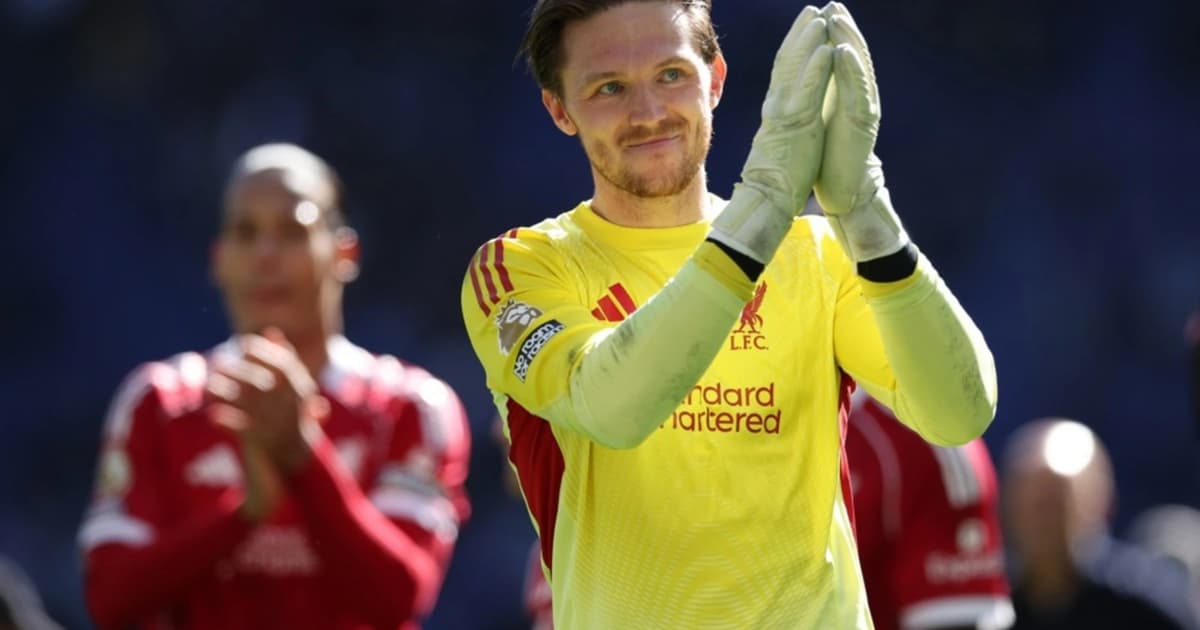 Woodman in contention as Slot faces Liverpool goalkeeper shortage