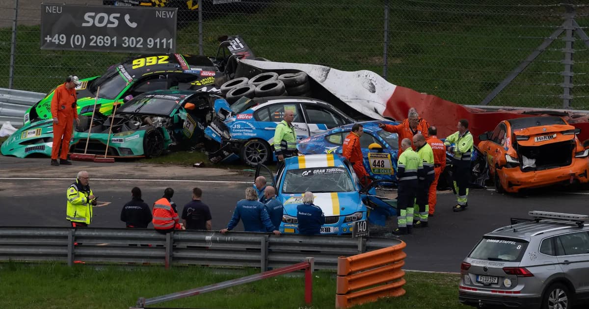 Driver killed in seven-car accident during race at Nuerburgring