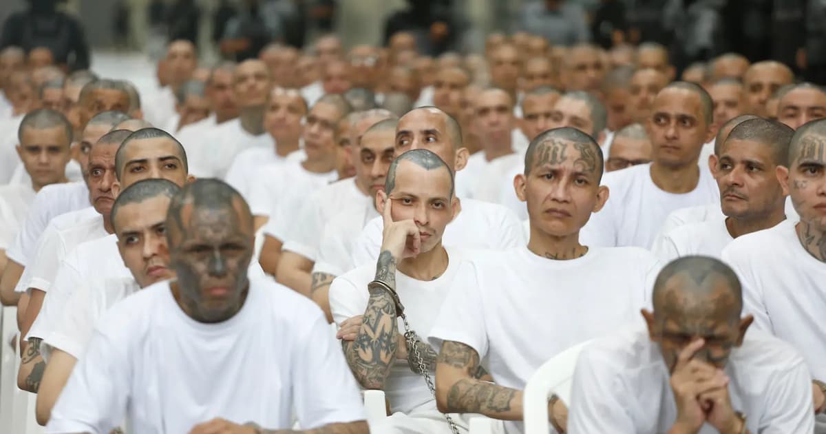 Mass MS-13 trial held at El Salvador’s mega-jail