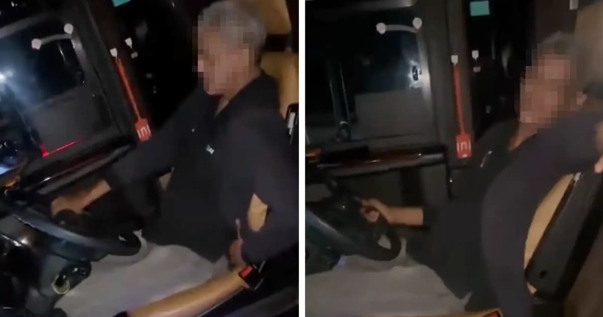 Polis kesan pemandu bas santai pandu sebelah tangan