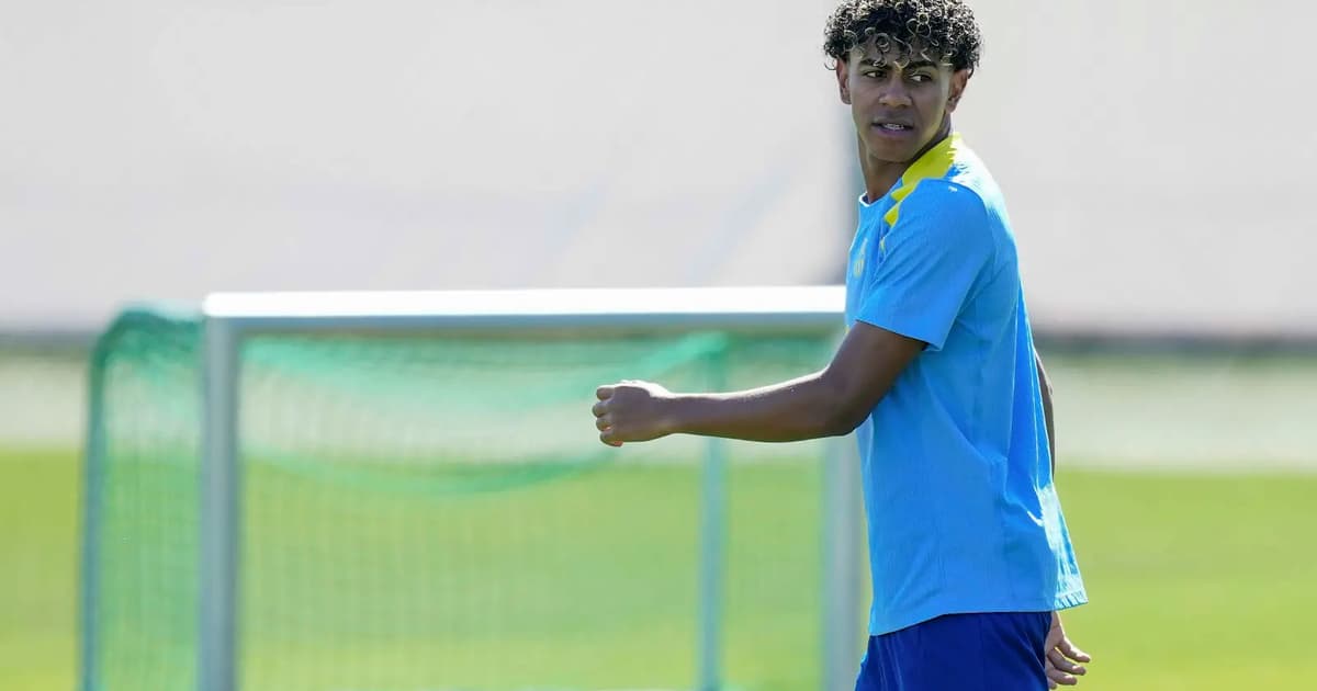 Barca’s Flick to defend ’emotional’ teen Yamal against criticism