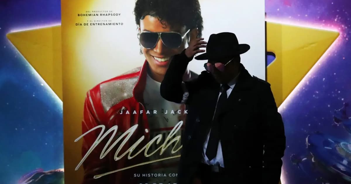 Penangan Michael Jackson