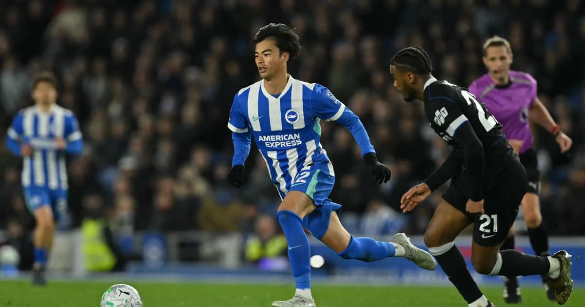 Brighton crush Chelsea to pile pressure on under-fire Rosenior
