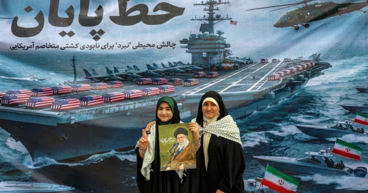 Iran murals project defiance in war with US