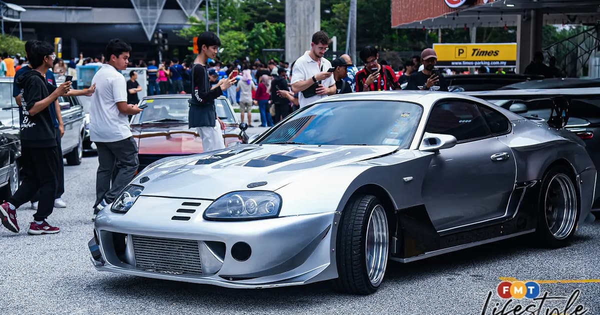 Classic cars rev and rumble at ‘Wheels and Waffles’