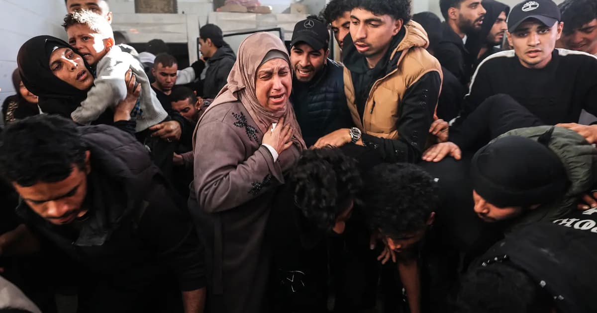 Gaza hospital says clashes, Israeli strikes kill 10