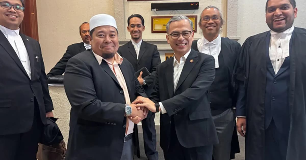 Pengguna FB kesal, mengaku Fahmi tak berucap politik dalam masjid