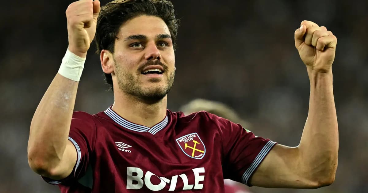 West Ham sink Wolves to climb out of relegation zone