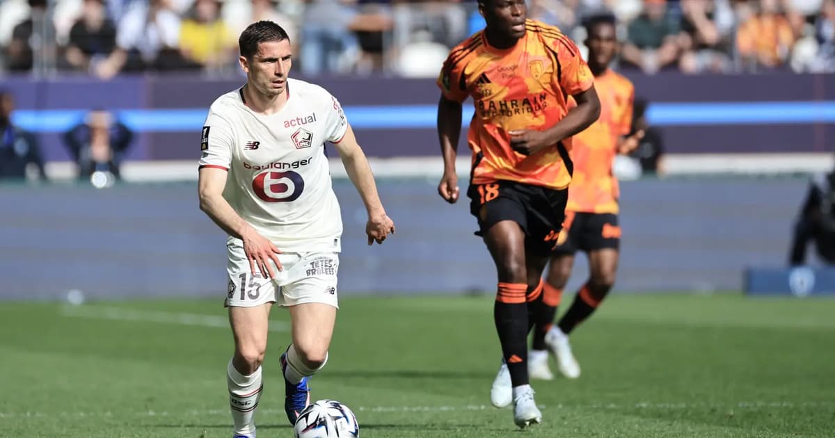 Lille win to stay in Ligue 1 Champions League hunt