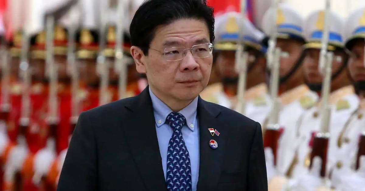 Singapore PM moved to tears by letter from repatriated citizen