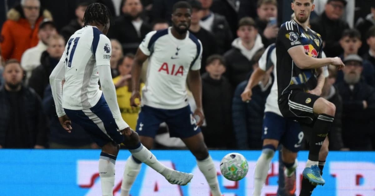 Leeds’ draw leaves Spurs deep in relegation peril