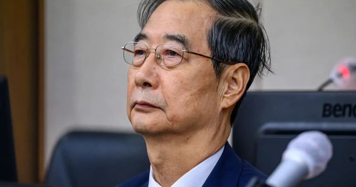 Hukuman penjara bekas PM Korea Selatan dikurang kepada 15 tahun