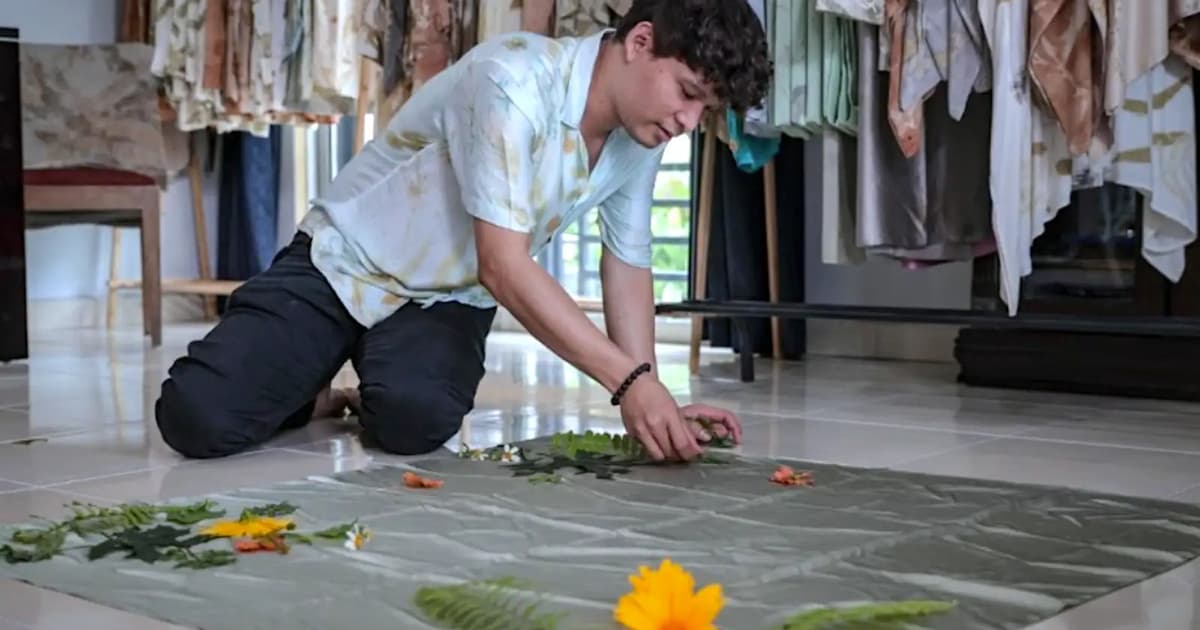 Turning nature into fabric art through eco-printing