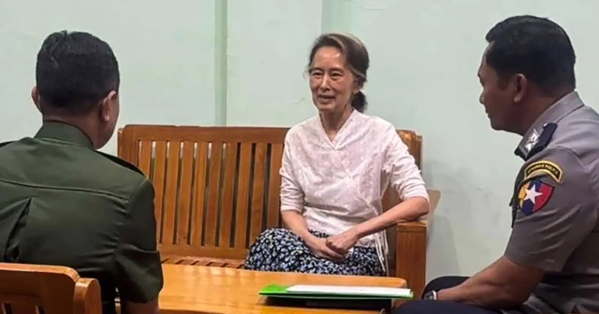 US calls for Suu Kyi’s immediate release as she is moved to house arrest