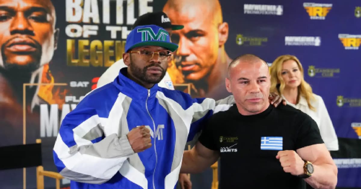 US ring great Mayweather to meet kickboxer Zambidis in exhibition