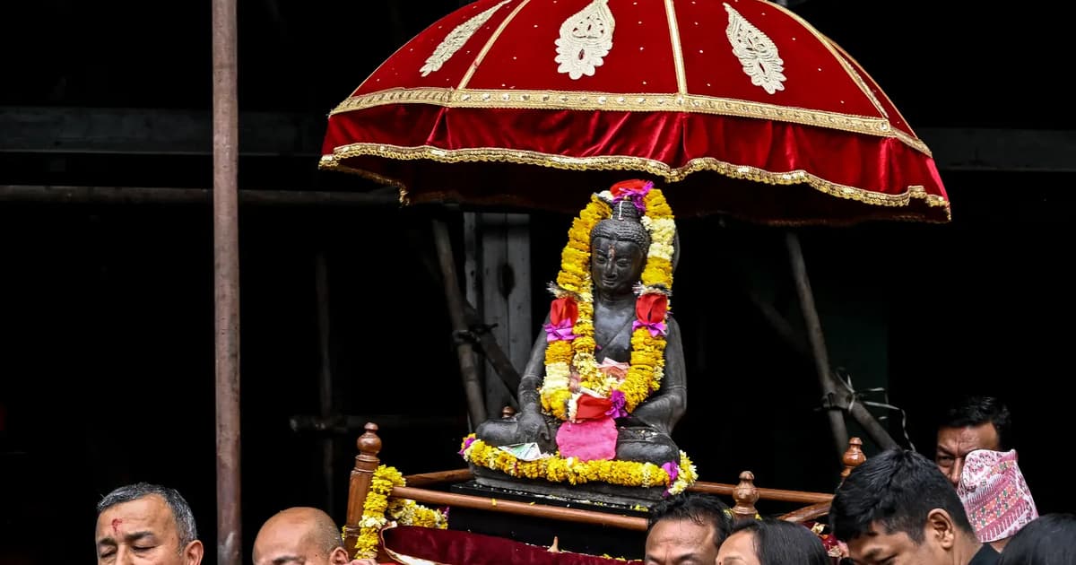Nepali temple celebrates return of stolen Buddha statue