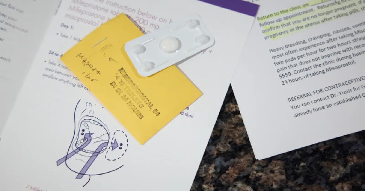 US appeals court temporarily halts mail delivery of abortion pill