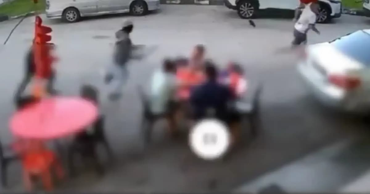 ‘Gangster’ among 3 charged over fatal slashing in broad daylight