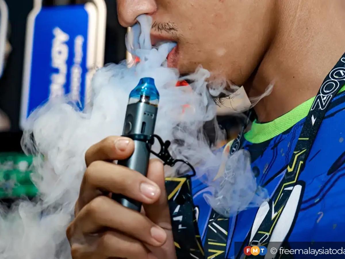 Vaping a 'gateway to smoking' for youths, study suggests | FMT Vaping a 'gateway to smoking' for youths, study suggests | FMT