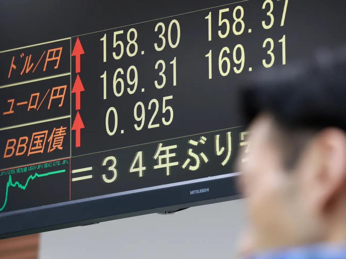 Yen holds gains v US dollar ahead of tariff announcement | FMT