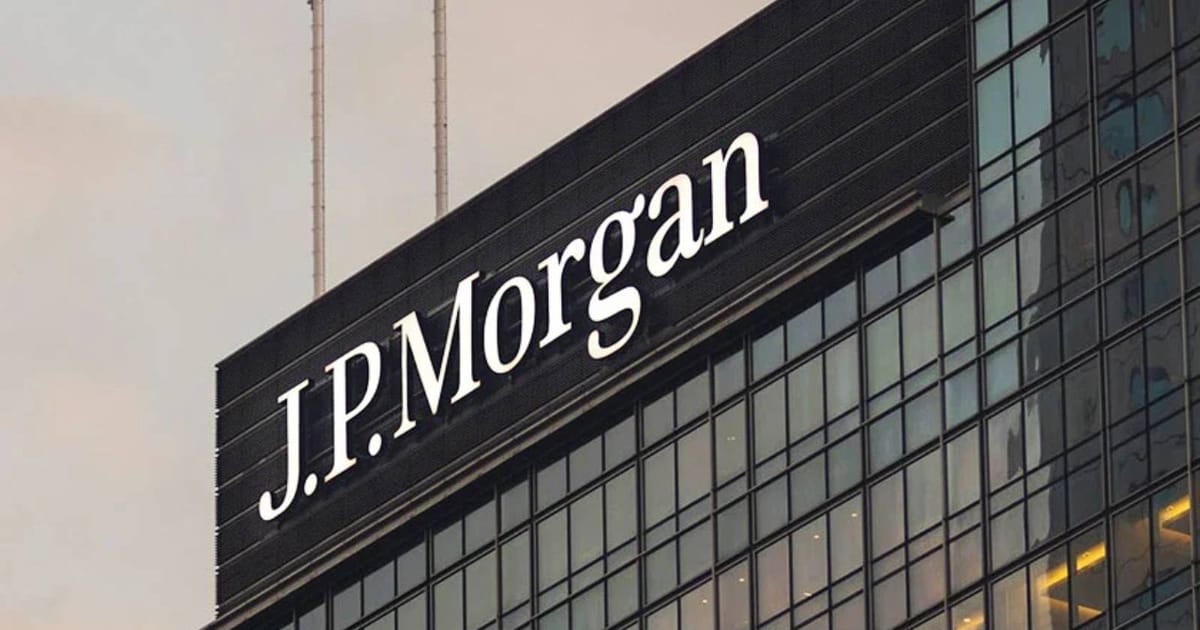 JPMorgan profit beats estimates on record trading haul, strong dealmaking