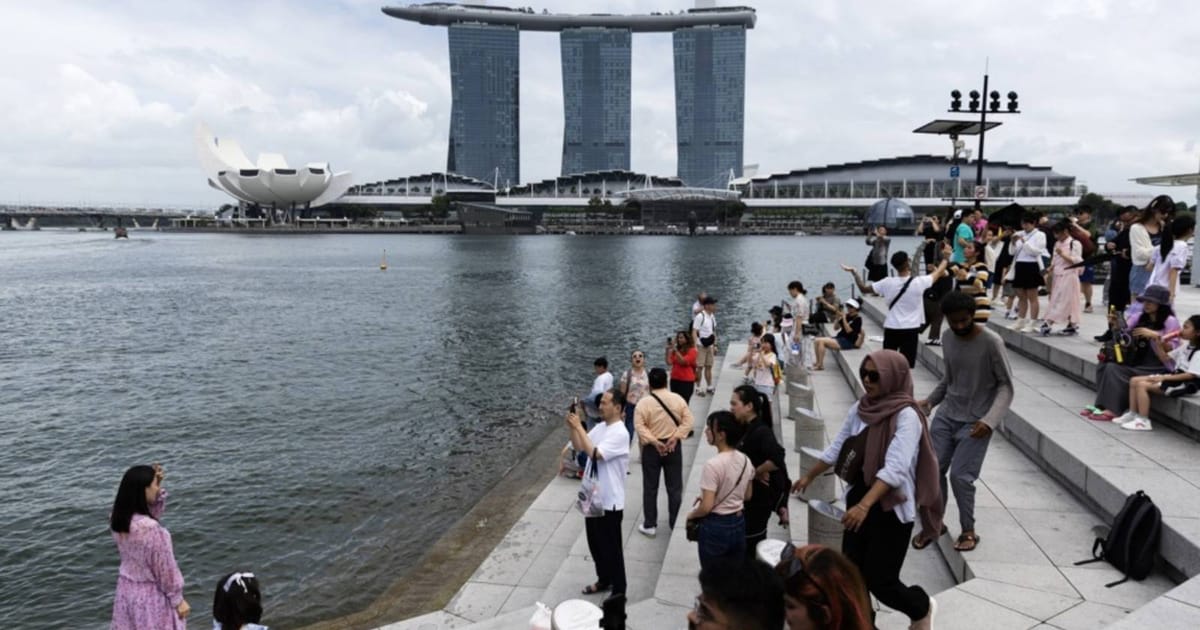 Singapore sees fewer jobs created even with more investments