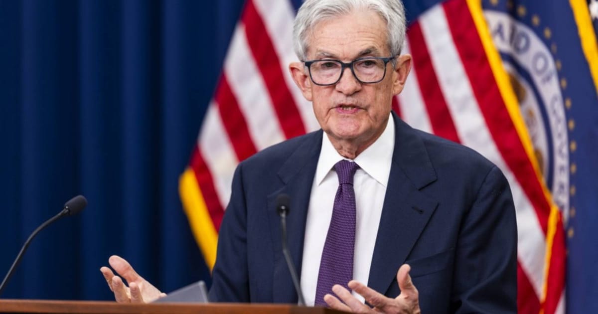 Powell to stay as Fed governor after chairman term, citing legal attacks