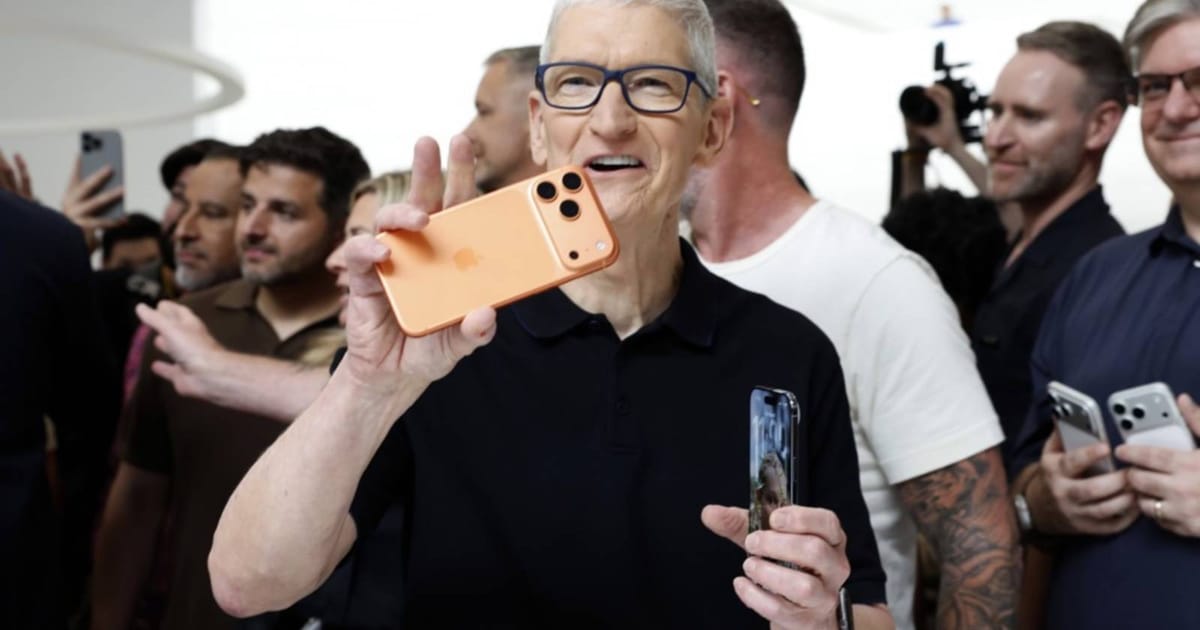 Apple’s Tim Cook to step down as CEO in September