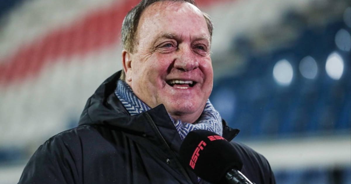 Advocaat returns to coach Curacao in World Cup