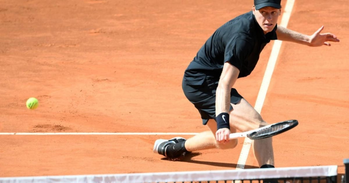 Sinner dismisses Pellegrino to reach Italian Open quarters