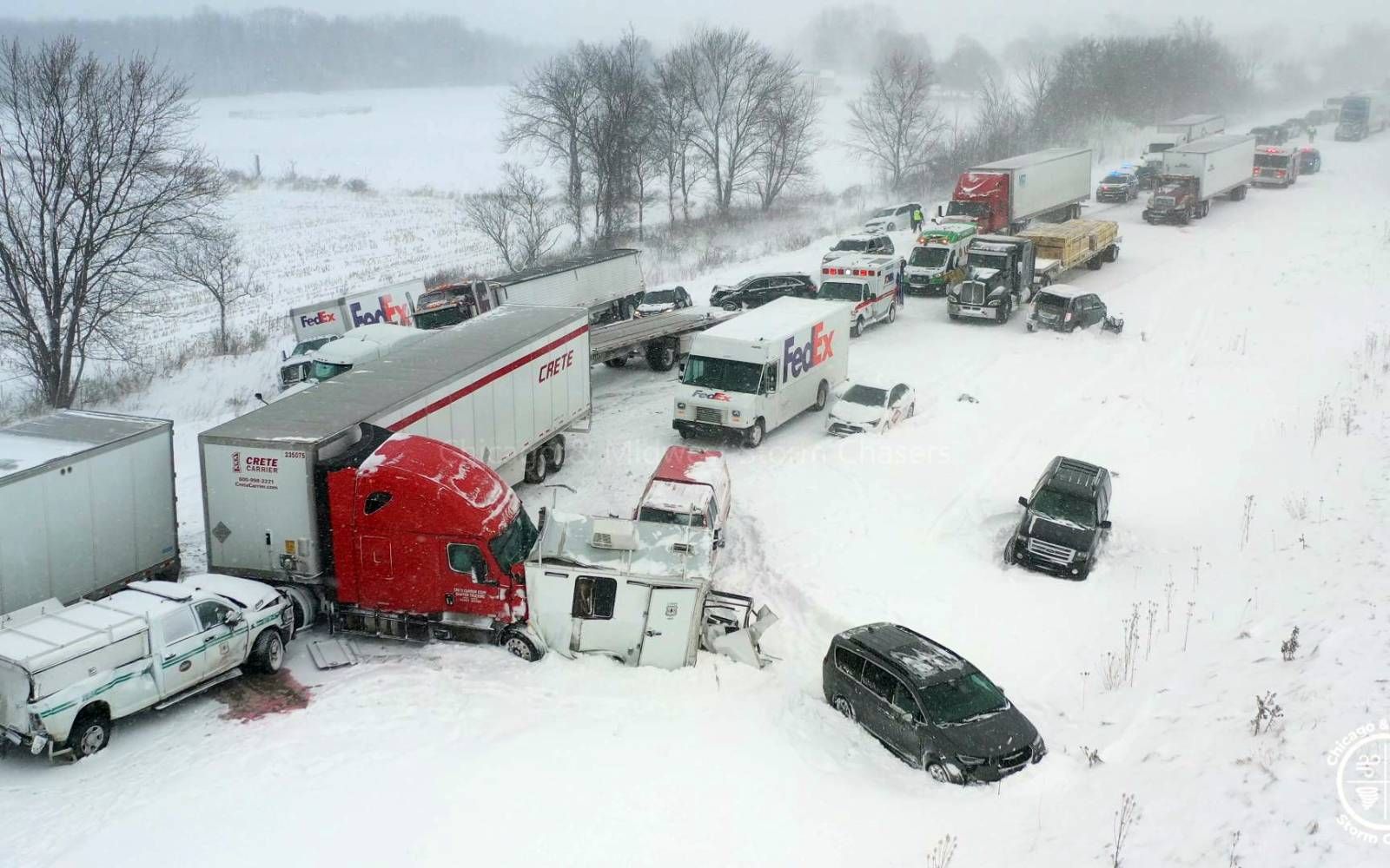 Heavy snow in US strands drivers in 100-vehicle crash | FMT